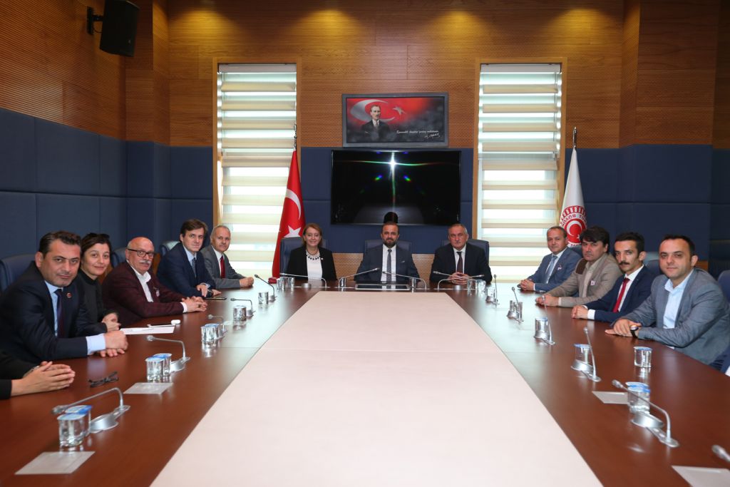 Bolu Belediye Başkanı Alaaddin Yılmaz'dan milletvekillerine ziyaret