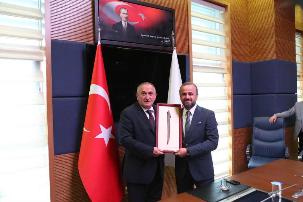 Bolu Belediye Başkanı Alaaddin Yılmaz'dan milletvekillerine ziyaret