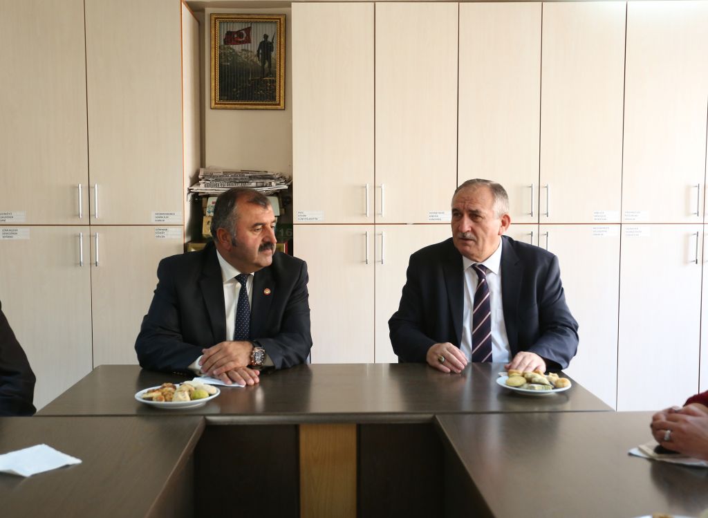 Bolu Belediye Başkanı Alaaddin Yılmaz'dan muhtarlara ziyaret