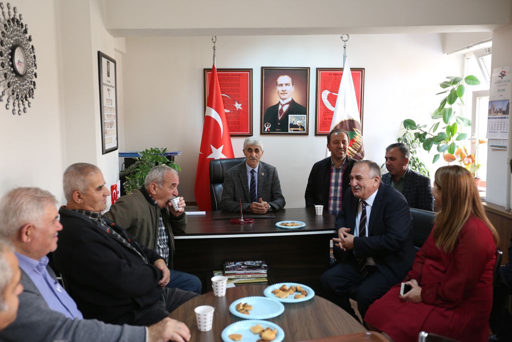 Bolu Belediye Başkanı Alaaddin Yılmaz'dan muhtarlara ziyaret
