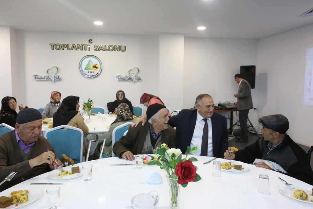 Bolu Belediyesi'nden yaşlılara ve engellilere evde terapi hizmeti