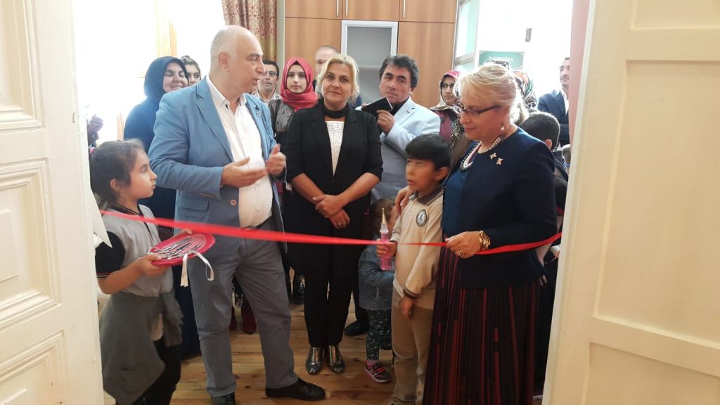 BSM'de karikatür sergisi açıldı