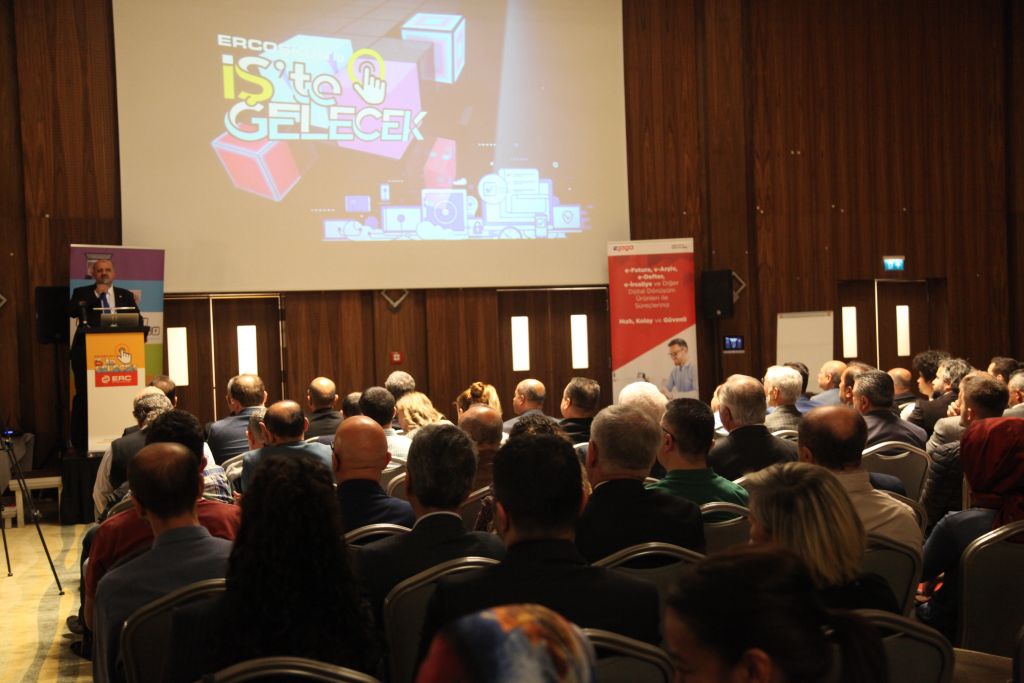 ERCOŞKUN'UN TOPLANTISINA BÜYÜK İLGİ