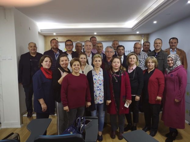 İYİ PARTİ YENİ YÖNETİMİ İLK TOPLANTISINI YAPTI