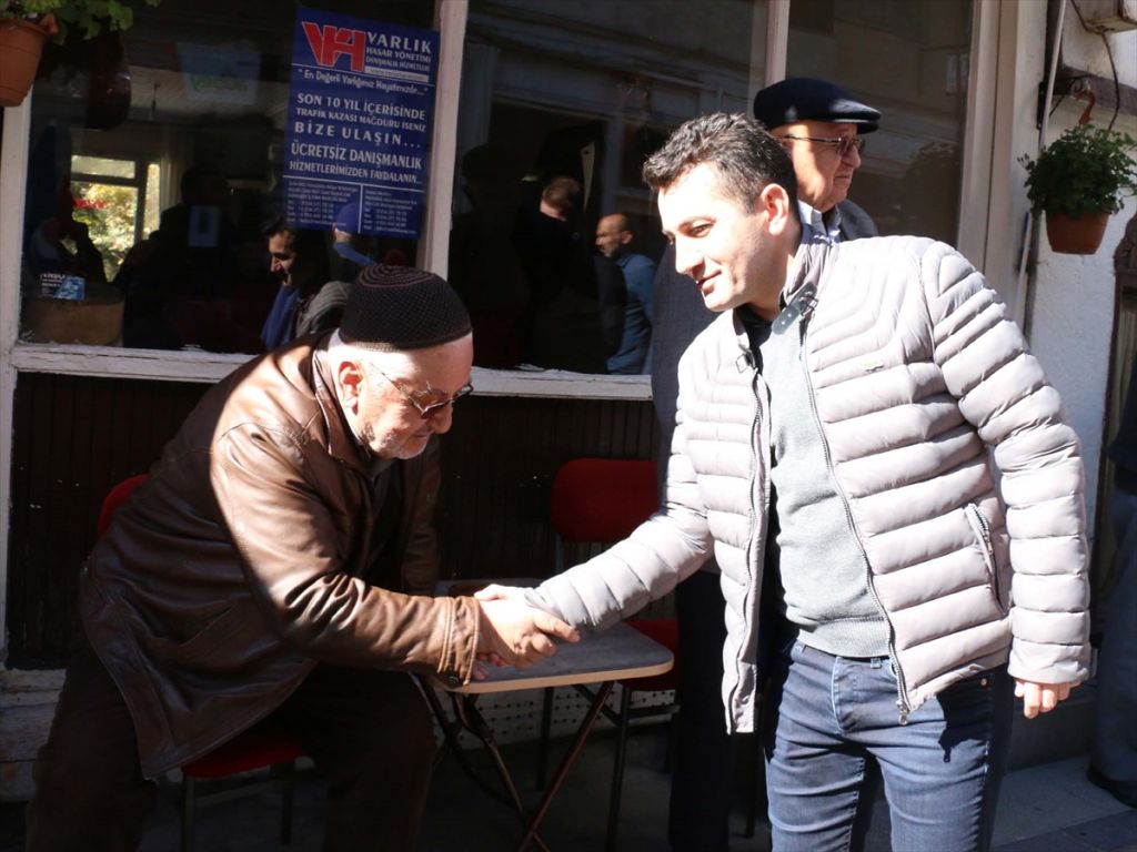 Mudurnu Kaymakamı Duruk, esnaf duası ile uğurlandı