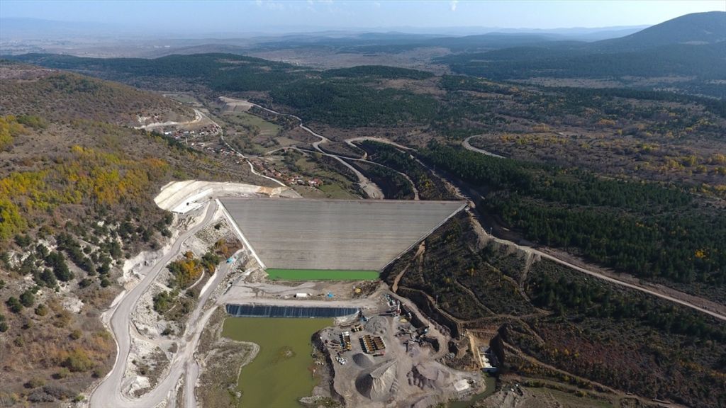 Tekke Barajı'nın gövde dolgu imalatları tamamlandı