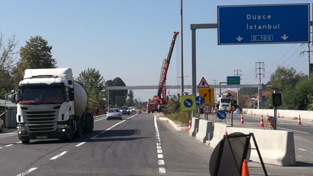 Üst geçit kullanılmadığı gerekçesiyle kaldırıldı