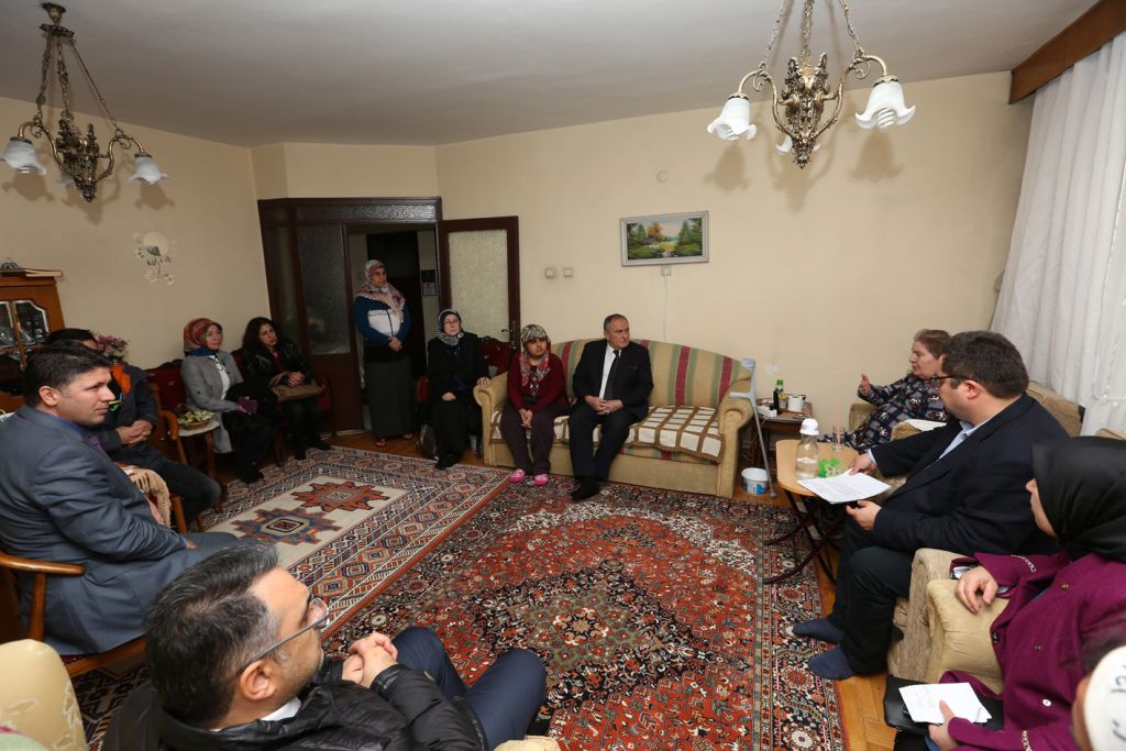 Belediye Başkanı Alaaddin Yılmaz'dan 6 hastaya ziyaret