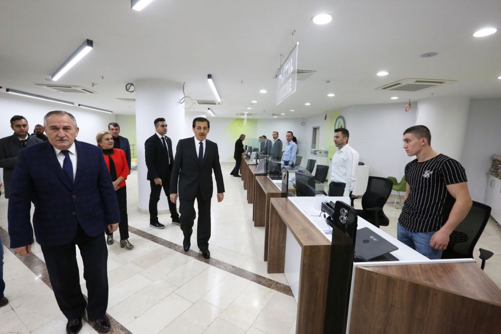 Bolu Valisi Ahmet Ümit'ten iade-i ziyaret