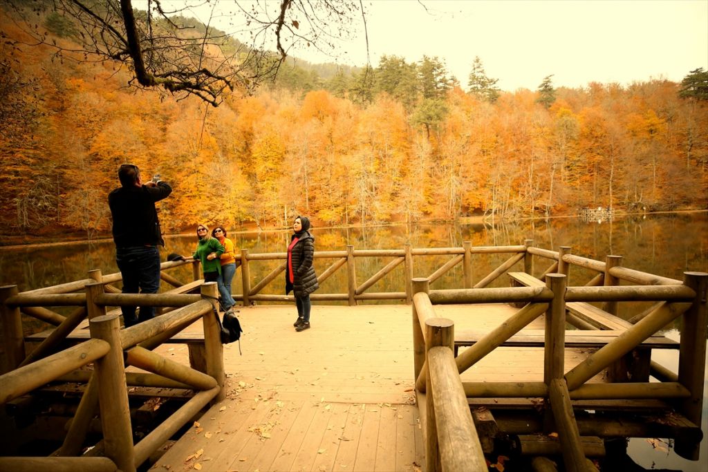 Tabiatın kalbinde sonbahar güzelliği
