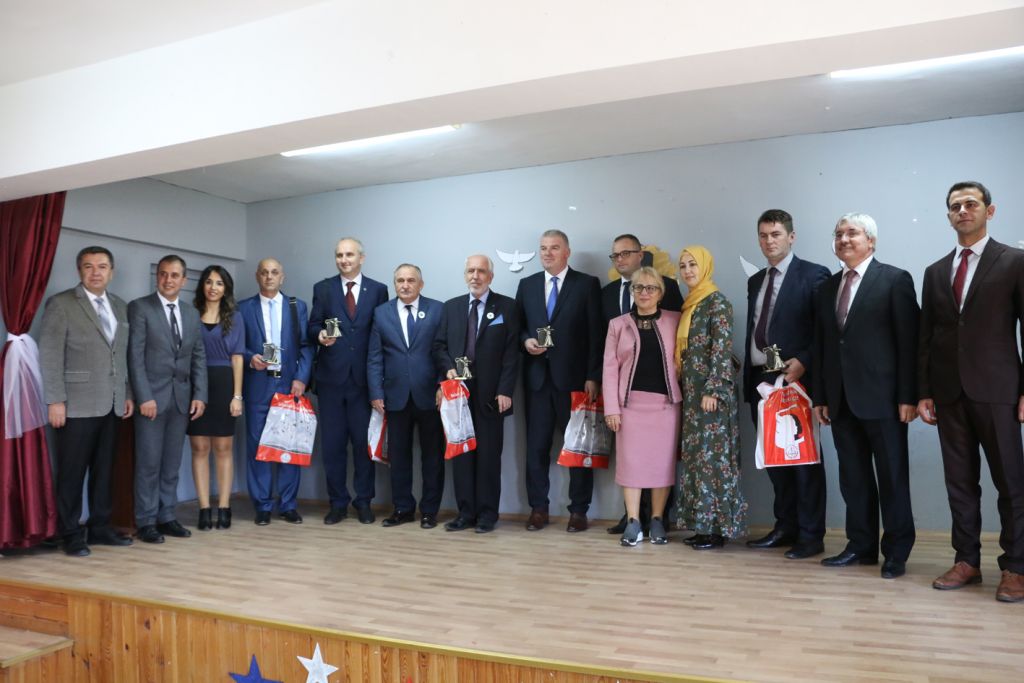 Teşanj ile bağlar güçleniyor