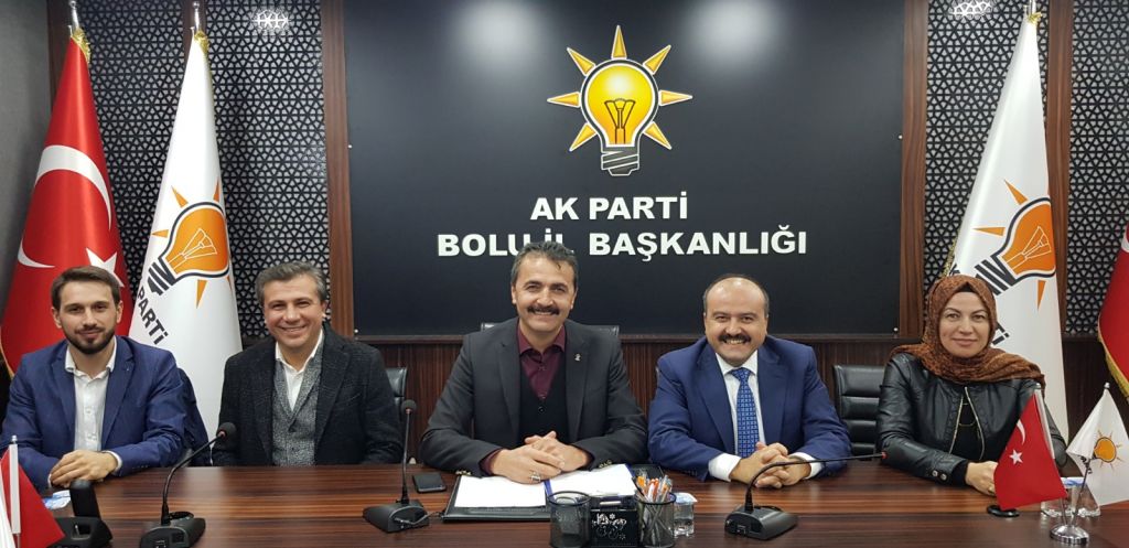 Ak Parti'de görev dağılımı yapıldı