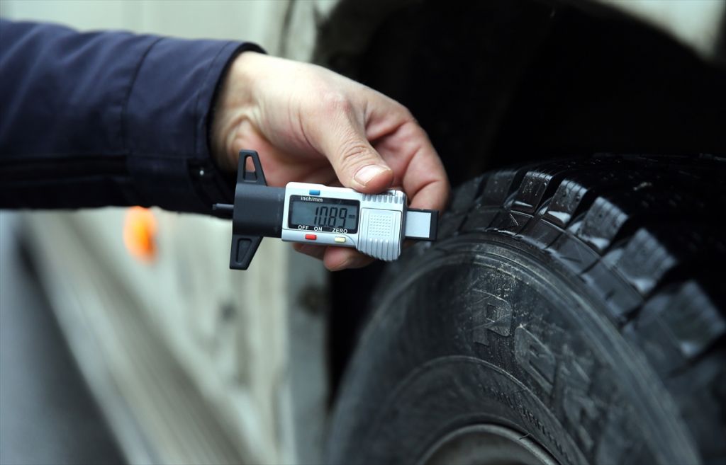 Bolu Dağı'nda zorunlu kış lastiği uygulaması