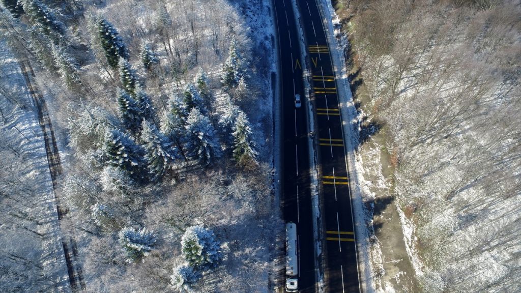 Bolu Dağı'nın kar manzarası havadan görüntülendi