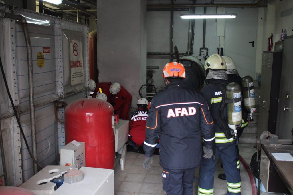 BOLU İL SAĞLIK MÜDÜRLÜĞÜ'NDEN BAŞARILI TATBİKAT
