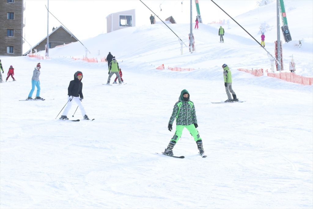 Kartalkaya'da otellerde doluluk oranı yüzde 100'e ulaştı