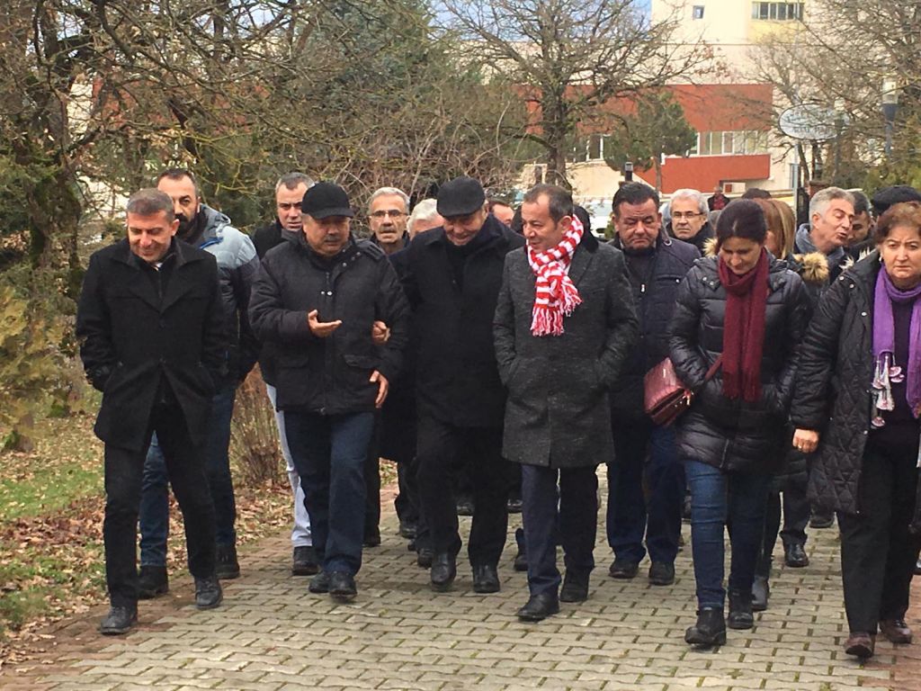 ÖNCE AİLESİ SONRA İZZET BABASI: HAYIR DUALARI ALINDI, ÇALIŞMALAR BAŞLADI