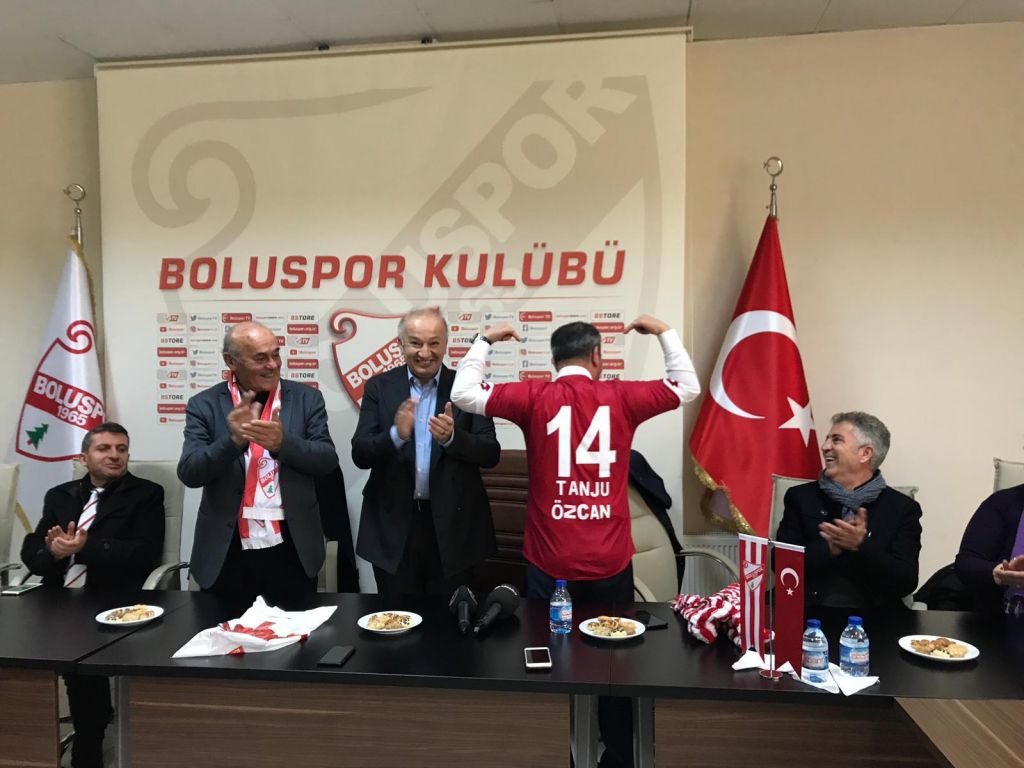 ÖNCE AİLESİ SONRA İZZET BABASI: HAYIR DUALARI ALINDI, ÇALIŞMALAR BAŞLADI