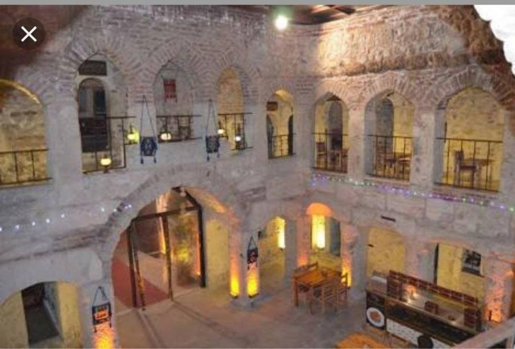 Taşhan'ın işletmecisinden Taşhan'a büyük ayıp