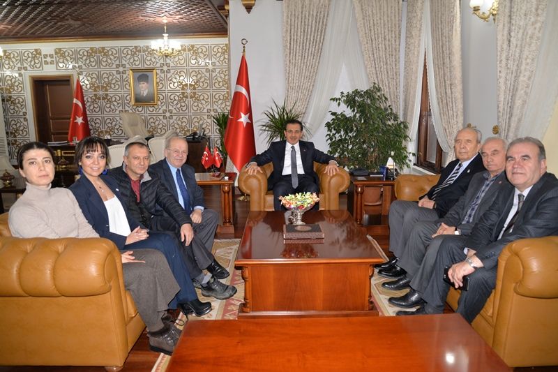 BOLU BAĞIŞÇILAR VAKFI'NDAN VALİ ÜMİT'E ZİYARET