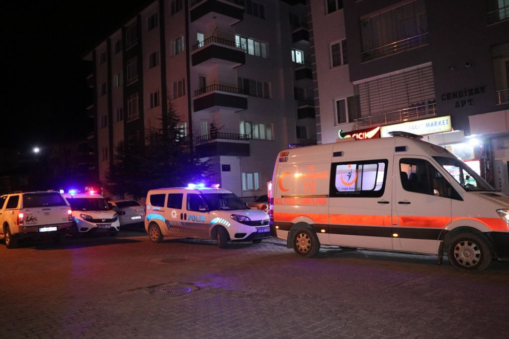 Bolu'da tartıştığı karısını bıçaklayan kişi gözaltına alındı