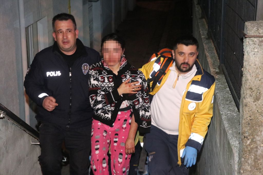 Bolu'da tartıştığı karısını bıçaklayan kişi gözaltına alındı