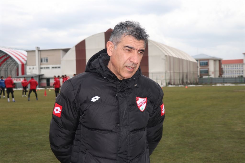 Boluspor Teknik Direktörü Sait Karafırtınalar: 