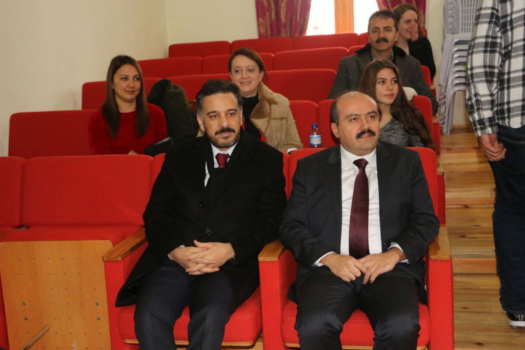 FATİH METİN'DEN ‘BASILI YAYINLAR SERGİSİ' ZİYARETİ