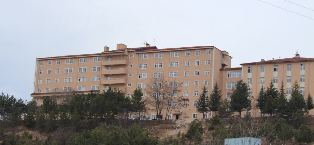 Ortopedi ameliyatları İzzet Baysal Devlet Hastanesi Merkez Ünite'de de yapılacak