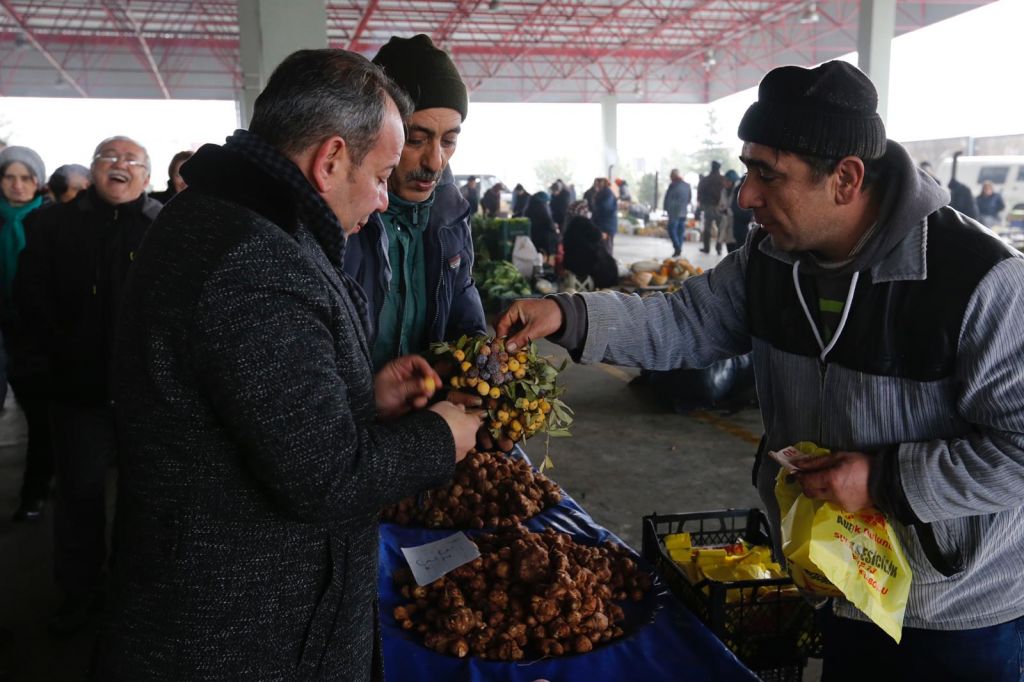 PAZAR YERLERİNDE SOĞUĞA ÖNLEM