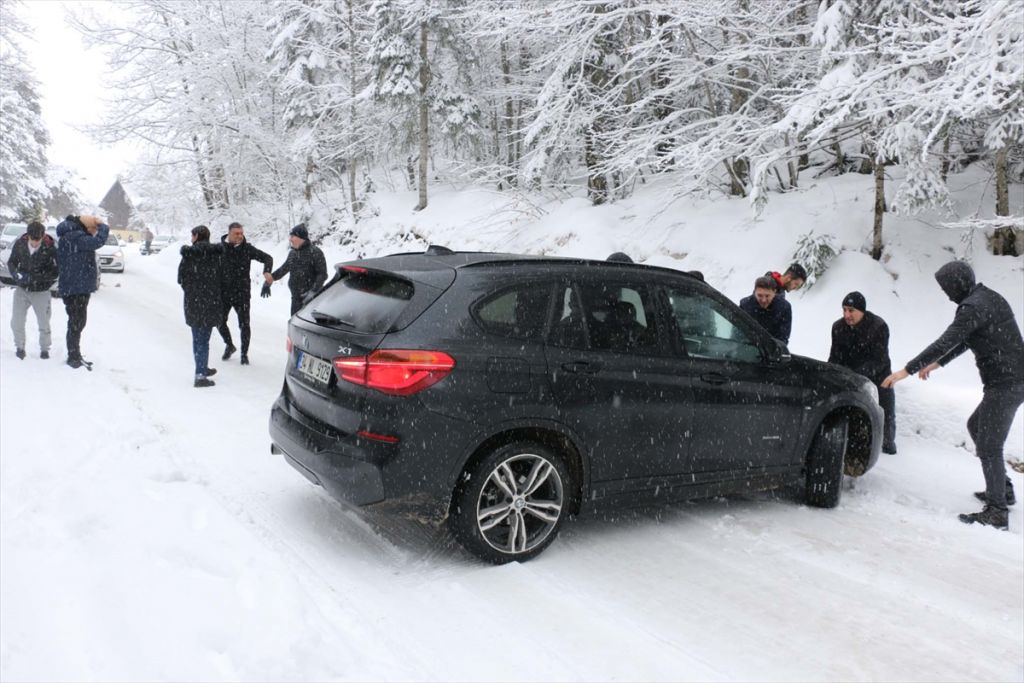 Abant'ta yarıyıl tatili yoğunluğu