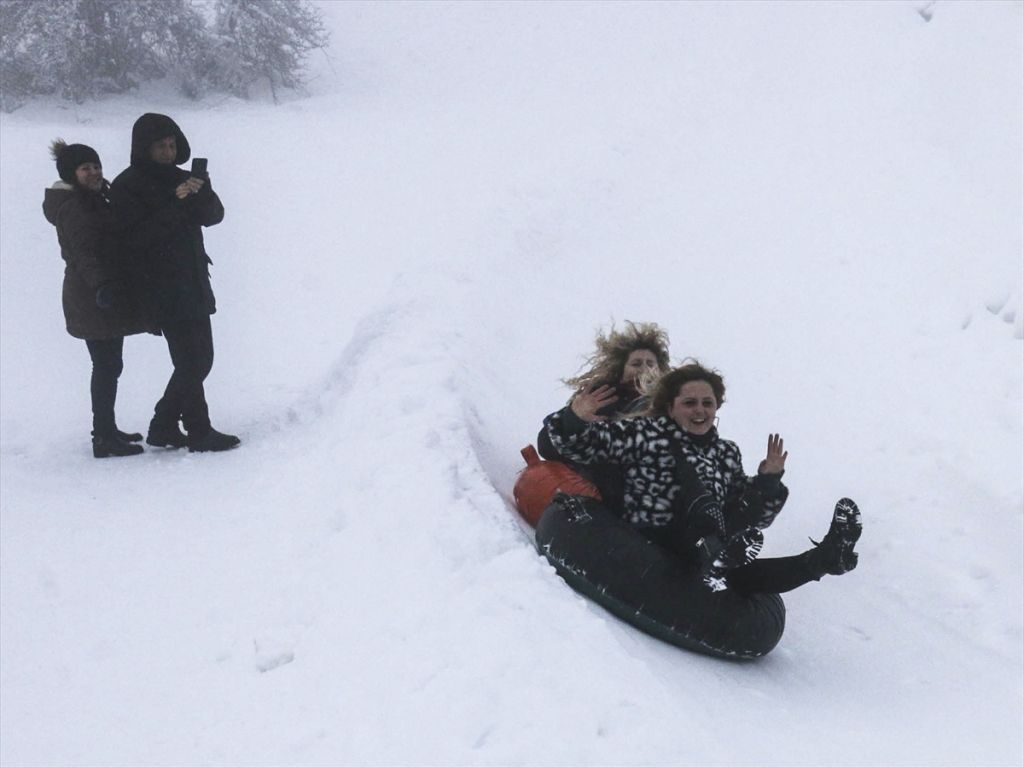 Abant'ta yarıyıl tatili yoğunluğu