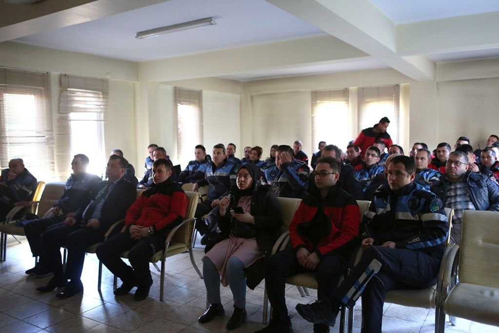 Bolu Belediyesi personellerine acil durumlara karşı farkındalık eğitimi