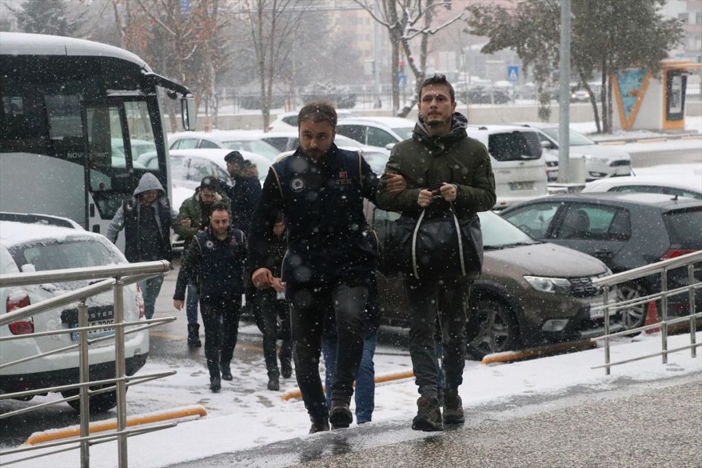 Bolu merkezli FETÖ/PDY operasyonu