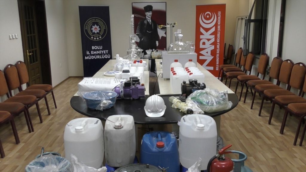 Bolu'da uyuşturucu operasyonu: 38 kilogram uyuşturucu madde ele geçirildi