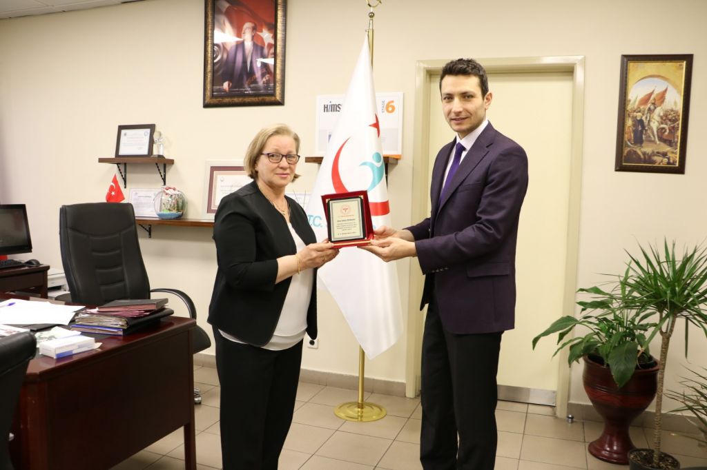 HAYIRSEVERLERDEN  KÖROĞLU ÜNİTESİ'NE ODA BAĞIŞI