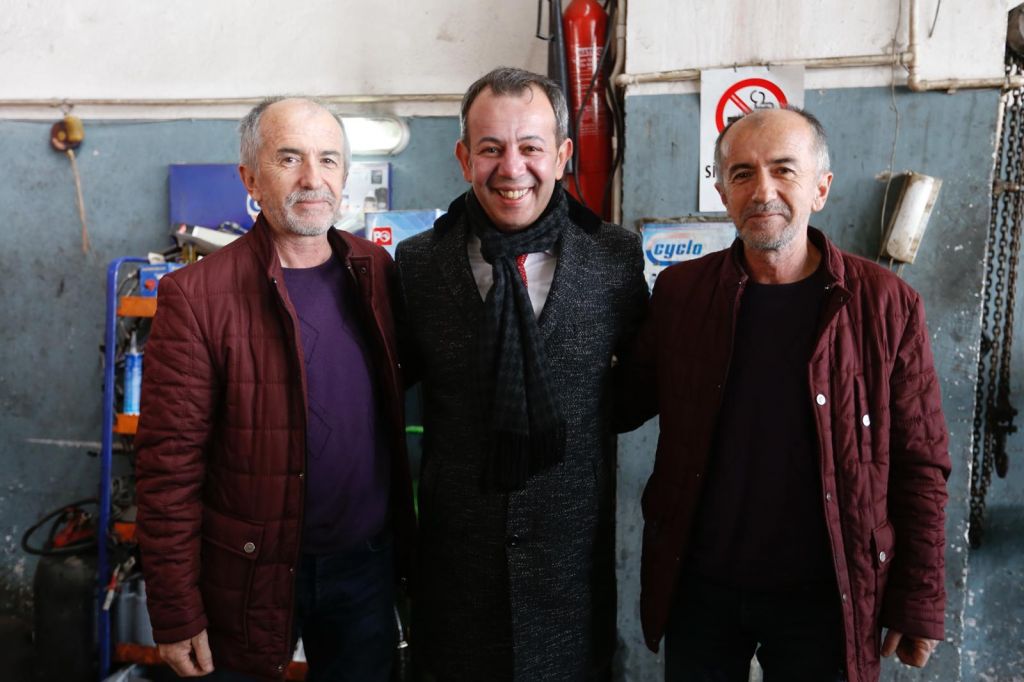 SANAYİDE TANJU ÖZCAN'A BÜYÜK DESTEK