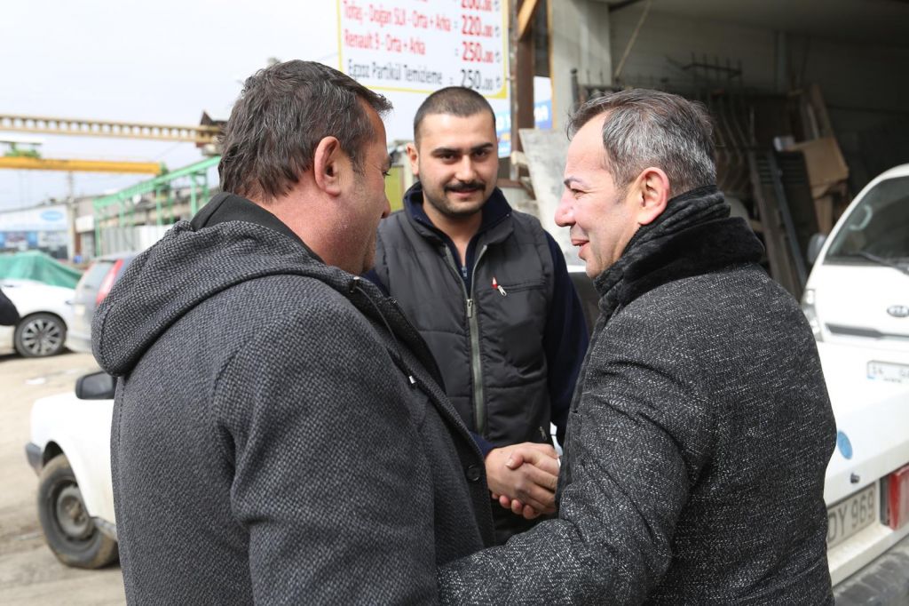 SANAYİDE TANJU ÖZCAN'A BÜYÜK DESTEK