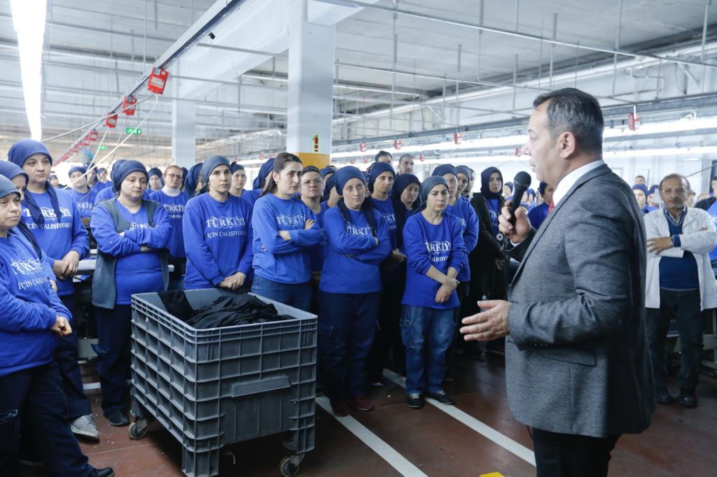 TANJU ÖZCAN ÇALIŞMALARINA DEVAM EDİYOR