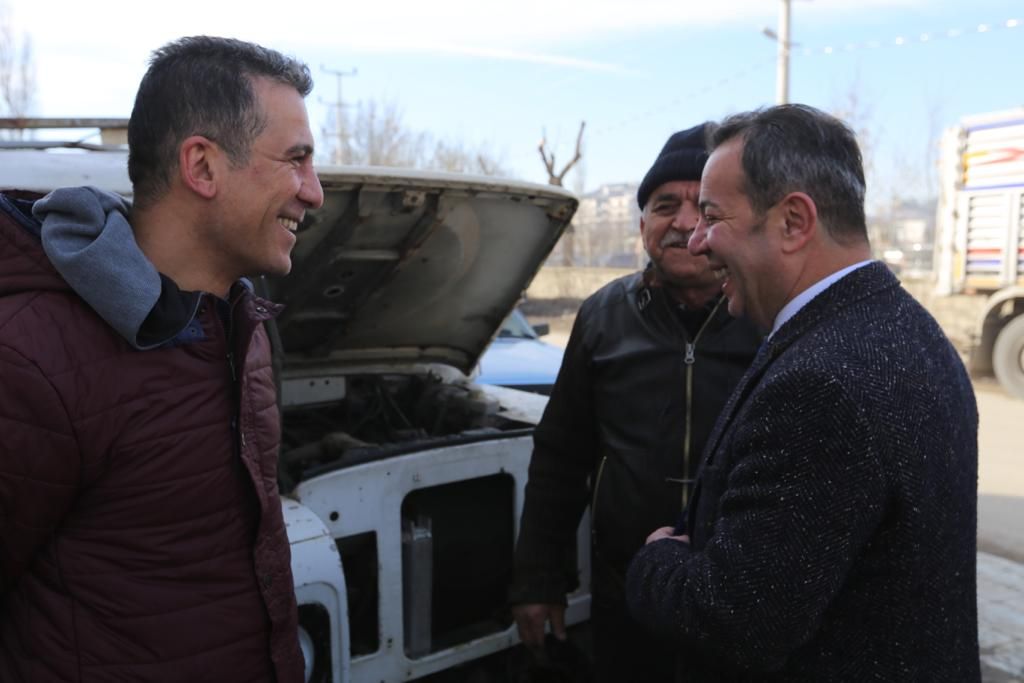 TANJU ÖZCAN SANAYİ ESNAFINI ZİYARET ETTİ