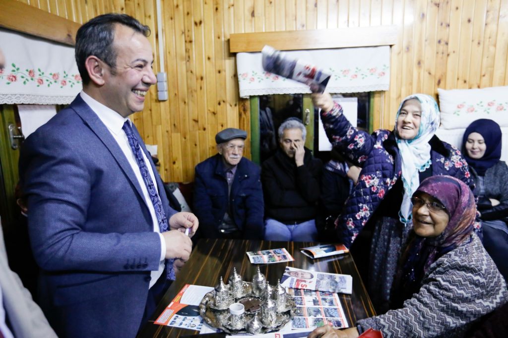 AKPINAR MAHALLESİ'NDEN TANJU ÖZCAN'A TAM DESTEK