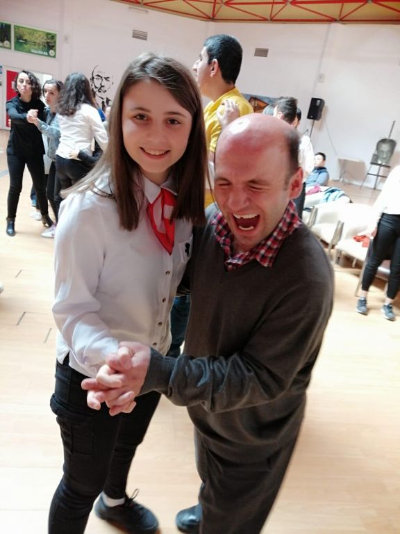 EMBAL'li öğrencilerden özel öğrencilere moral