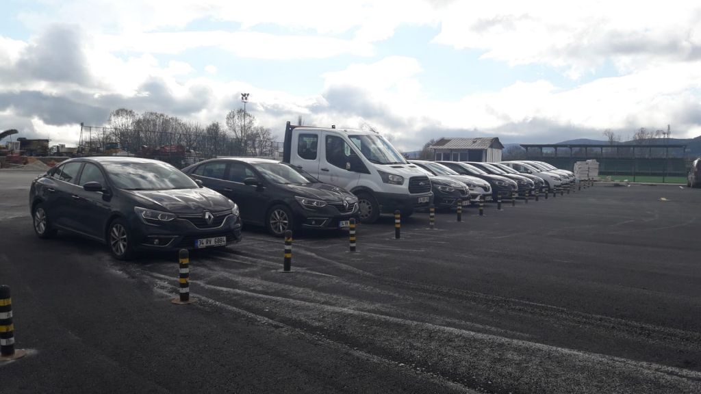 15 adet kiralık araç geri gönderildi