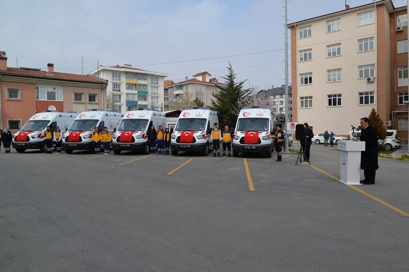 4X4 Araçlar İlçelerin 112 Sağlık Merkezlerine Teslim Edildi