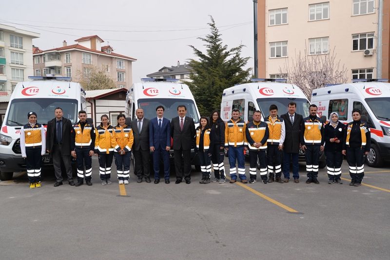 4X4 Araçlar İlçelerin 112 Sağlık Merkezlerine Teslim Edildi