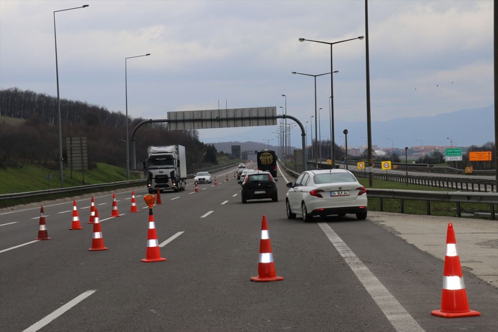Anadolu Otoyolu'nda bakım çalışması
