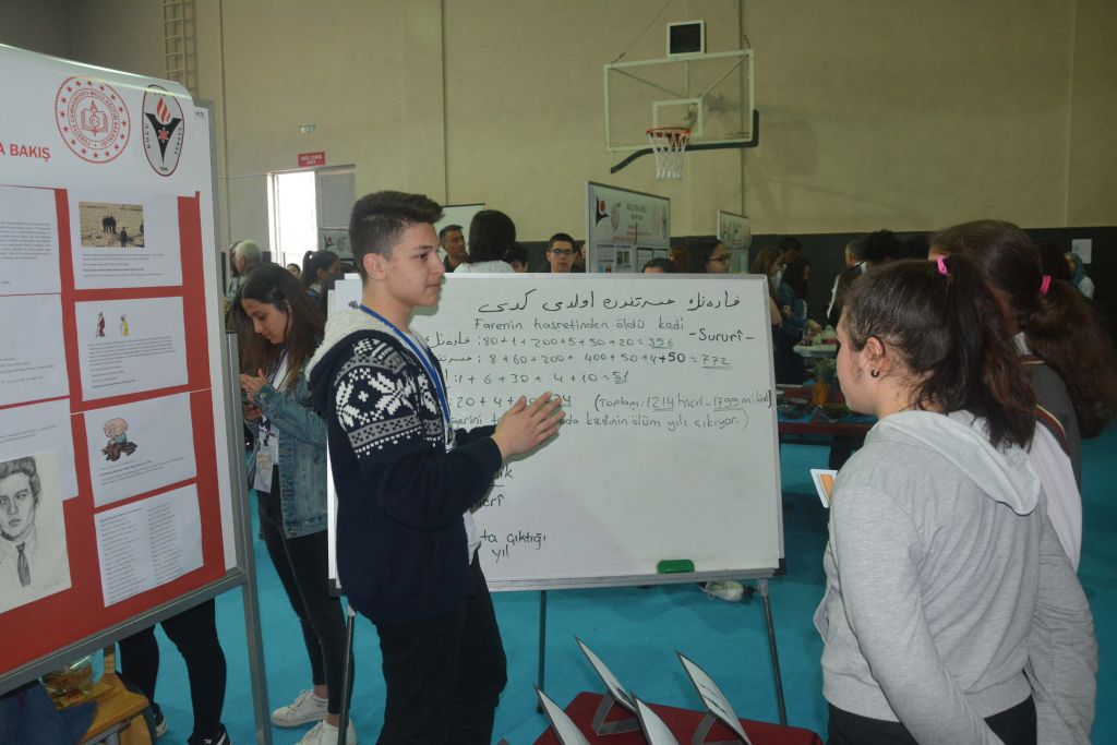 BOLU FEN LİSESİ'NDEN BİLİM ŞENLİĞİ