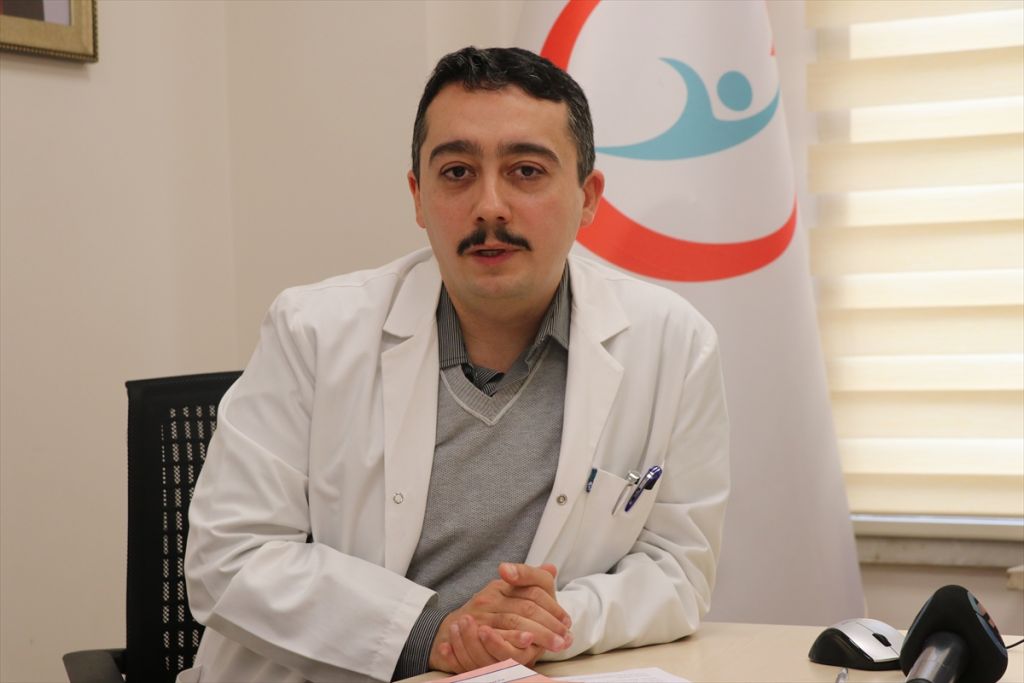 Bolu İzzet Baysal Devlet Hastanesi İç Hastalıkları Uzmanı Kürşat Korkmaz: 
