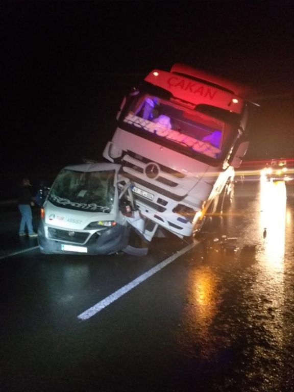 Bolu'da trafik kazası: 1 ölü, 1 yaralı