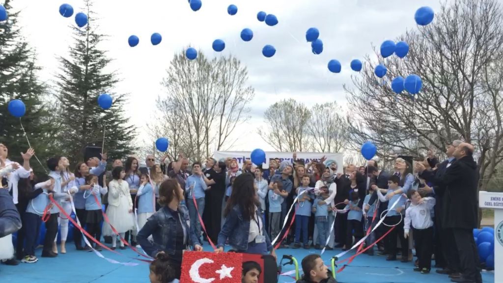 EMİNE MEHMET BAYSAL'DAN FARKINDALIK ETKİNLİĞİ